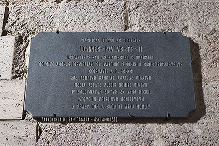 Lapide commemorativa dell'elevazione a Basilica Minore